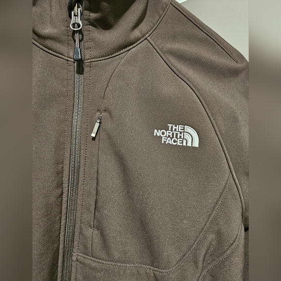 The North Face Soft Shell Jacket - Picture 4 of 4